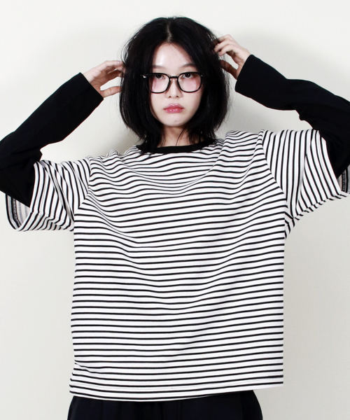 DEMARC(ドゥマーク)の「LAYERED SLEEVE BOXY FIT CREW NECK T-SHIRT STRIPE-IVORY(Tシャツ/カットソー・レディース・その他・MEDIUM/LARGE)」の8枚目の写真