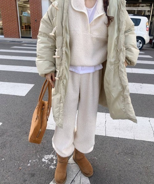 FREE STYLISTS(フリー スタイリスト)の「YUGA_YGMC Boa sweat top and pants set(セットアップ・レディース・キャメル/ブラック/オフホワイト・FREE)」の17枚目の写真