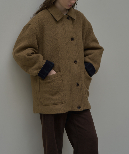 KNOWNBETTER（ノウンベター）の「Wool blend roll-up check half Coat [KNFW05CT03]_[2color]（チェスターコート・レディース・ブラック/ブラウン・FREE）」の3枚目の写真