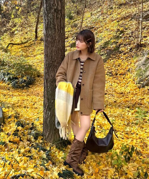 KNOWNBETTER（ノウンベター）の「Wool blend roll-up check half Coat [KNFW05CT03]_[2color]（チェスターコート・レディース・ブラック/ブラウン・FREE）」の10枚目の写真