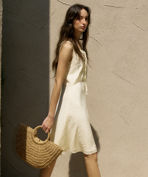 OCTETTE(オテット)の「SOPIA DAISY OPS_BUTTER YELLOW(ワンピース・レディース・イエロー・SMALL/MEDIUM)」の4枚目の写真