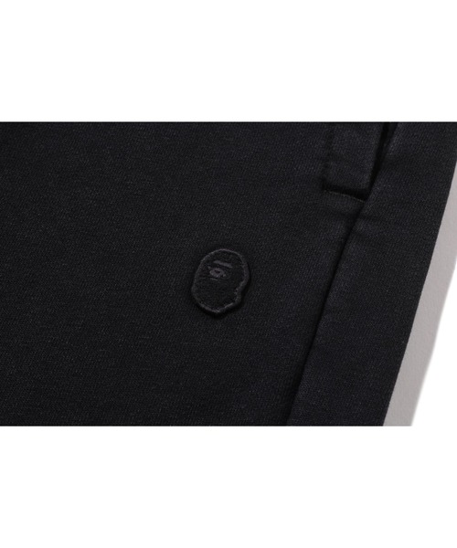 A BATHING APE(アベイシングエイプ)の「ONE POINT GARMENT DYE RELAXED FIT SWEATPANTS(スウェットパンツ・メンズ・ブラック・MEDIUM/SMALL/X-LARGE/LARGE)」の3枚目の写真