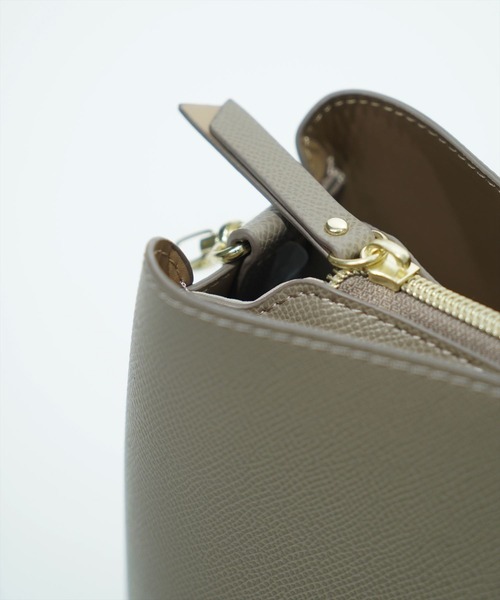 Legato Largo(レガートラルゴ)の「"02"≪Legato Largo≫たすかるっかばん 3ポケット 2WAY ショルダーバッグ(ショルダーバッグ・レディース・ライトグレー/モカ/ブラック/グレイッシュベージュ/バーガンディー・ONE SIZE)」の20枚目の写真