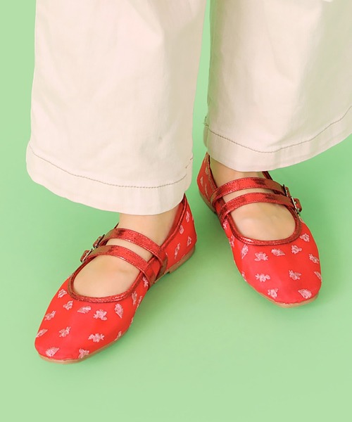 Casselini（キャセリーニ）の「Casselini(キャセリーニ)フラワーシースルーバレエシューズ（バレエシューズ・レディース・レッド/ブラック/シルバー・23cm/23.5cm/24cm/24.5cm）」の2枚目の写真