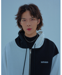 KATHARSIS（カタルシス）の「ロングフードジップアップ（ブラック）_FREE（パーカー）」