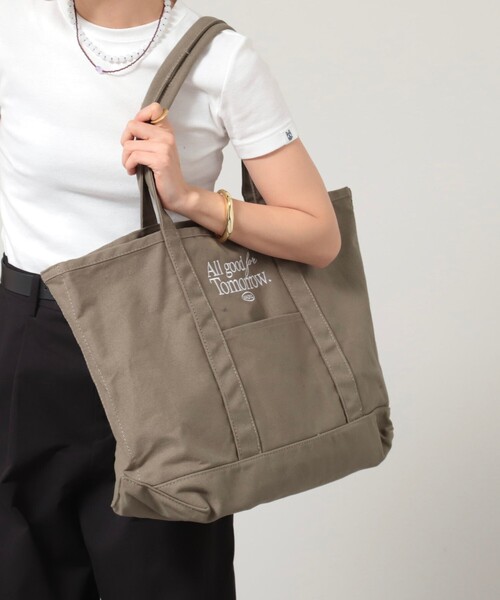 MAQWEL（マクウェル）の「【MAQWEL/マクウェル】AgfT TOTE BAG（トートバッグ・レディース・キナリ/カーキ・FREE）」の2枚目の写真