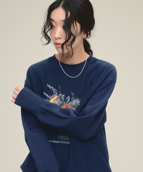 eL(エル)の「【eL】Fower Photo Sweat/641225(スウェット・レディース・ネイビー系/ホワイト系その他・FREE)」の14枚目の写真