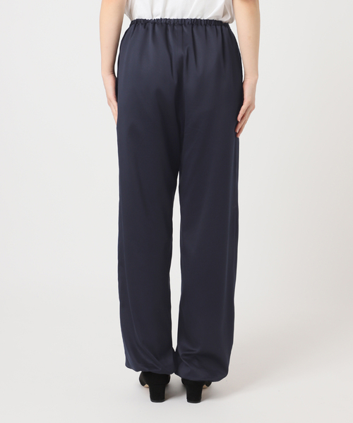 CITYSHOP（シティーショップ）の「SATIN EASY パンツ（その他パンツ・レディース・ベージュ/ネイビー・36/38）」の14枚目の写真