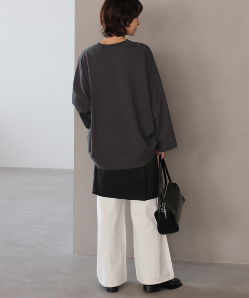 Champion(チャンピオン)の「別注【Champion/チャンピオン】16s/1 Jersey L/S Bleach Wash:カットソー(Tシャツ/カットソー・レディース・ブラック系その他/ベージュ/ライトグレー・FREE)」の7枚目の写真