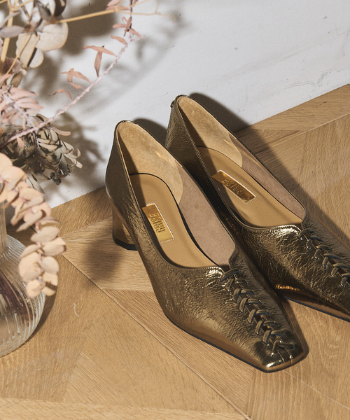 GRISE（グリーズ）の「《追加》GRISE4cmレザーBRAIDEDパンプス（パンプス・レディース・ブラック/ベージュ/ゴールド・22cm/22.5cm/23cm/23.5cm/24cm/24.5cm/25cm）」の8枚目の写真