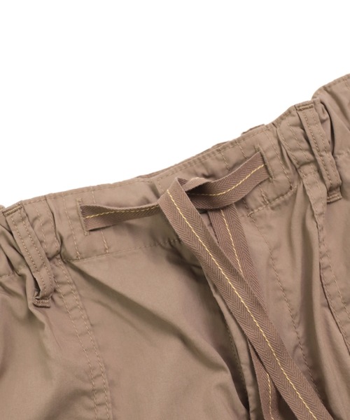 OMNIGOD（オムニゴッド）の「[OMNIGOD womens / オムニゴッド] NCウェザー イージーベーカーショートパンツ（その他パンツ・レディース・オリーブ/ベージュ・1）」の13枚目の写真