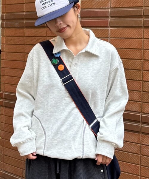 CIAOPANIC TYPY（チャオパニックティピー）の「【UNISEX】裏毛ポロスウェット（ポロシャツ・レディース・ブラック/グレー/イエロー・MEDIUM/LARGE）」の2枚目の写真
