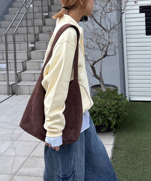 CIAOPANIC TYPY（チャオパニックティピー）の「【UNISEX】裏毛ポロスウェット（ポロシャツ・レディース・ブラック/グレー/イエロー・MEDIUM/LARGE）」の8枚目の写真