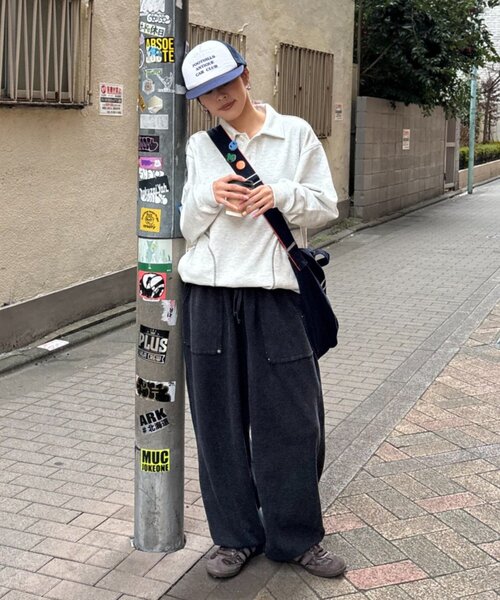 CIAOPANIC TYPY（チャオパニックティピー）の「【UNISEX】裏毛ポロスウェット（ポロシャツ・レディース・ブラック/グレー/イエロー・MEDIUM/LARGE）」の13枚目の写真