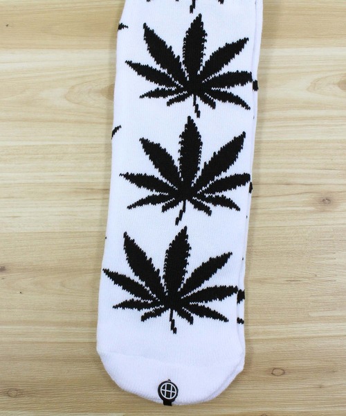 HUF（ハフ）の「エッセンシャルズ プラントライフ ソックス 3足セット ESSENTIALS PLANTLIFE SOCK 3PACK（ソックス/靴下・メンズ・マルチ・O/S）」の3枚目の写真