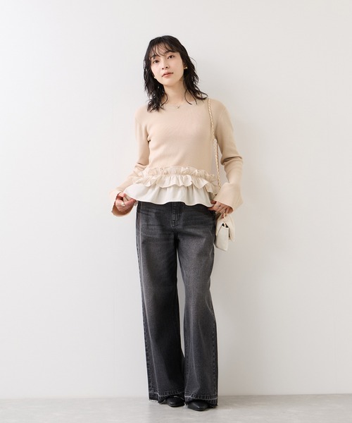 VIS（ビス）の「裾フリルティアードドッキングニット（ニット/セーター・レディース・ベージュ/チャコールグレー/オフホワイト・FREE）」の21枚目の写真