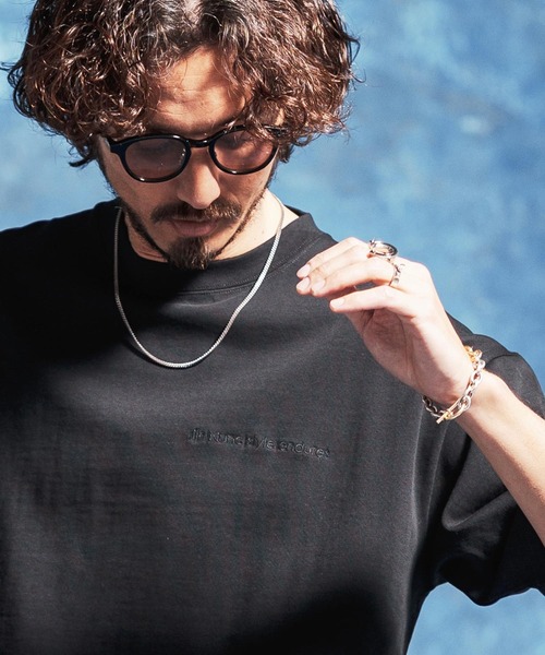 Jih Nunc(ジーヌンク)の「mt10233-ロゴ刺繍ルーズシルエットTシャツ(JIH-R1185)(Tシャツ/カットソー・メンズ・チャコール/ホワイト/ブラック・L/M/S)」の1枚目の写真