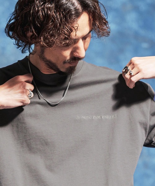 Jih Nunc(ジーヌンク)の「mt10233-ロゴ刺繍ルーズシルエットTシャツ(JIH-R1185)(Tシャツ/カットソー・メンズ・チャコール/ホワイト/ブラック・L/M/S)」の17枚目の写真