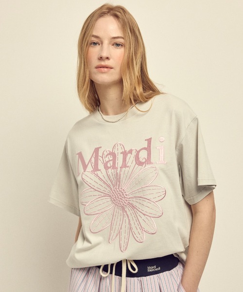 日本限定カラー】TSHIRT FLOWERMARDI NEEDLEWORK / Tシャツ フラワー