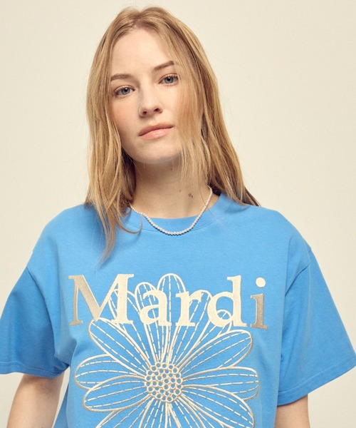 日本限定カラー】TSHIRT FLOWERMARDI NEEDLEWORK / Tシャツ フラワー