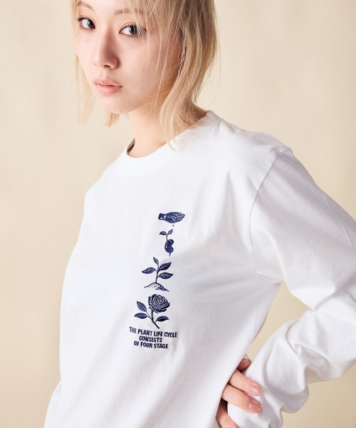 rehacer(レアセル)の「rehacer : Flower Cycle Vintage L/ST-Shirt / フラワーサイクルヴィンテージ ロングスリーブ T shirt(Tシャツ/カットソー・レディース・スミクロ/ネイビー/ホワイト・MEDIUM/SMALL)」の2枚目の写真