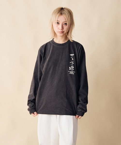 rehacer(レアセル)の「rehacer : Flower Cycle Vintage L/ST-Shirt / フラワーサイクルヴィンテージ ロングスリーブ T shirt(Tシャツ/カットソー・レディース・スミクロ/ネイビー/ホワイト・MEDIUM/SMALL)」の17枚目の写真