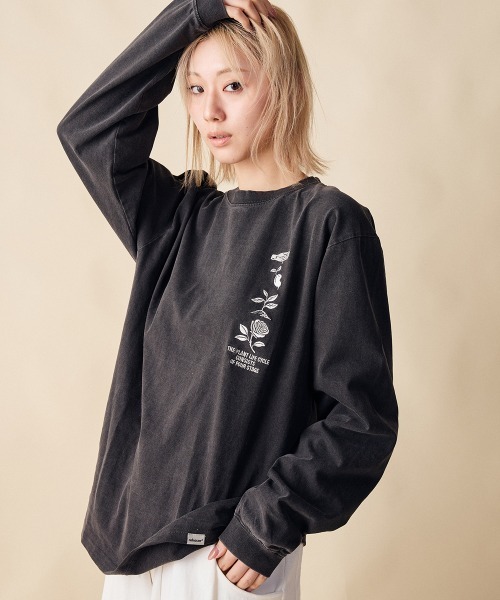 rehacer(レアセル)の「rehacer : Flower Cycle Vintage L/ST-Shirt / フラワーサイクルヴィンテージ ロングスリーブ T shirt(Tシャツ/カットソー・レディース・スミクロ/ネイビー/ホワイト・MEDIUM/SMALL)」の20枚目の写真