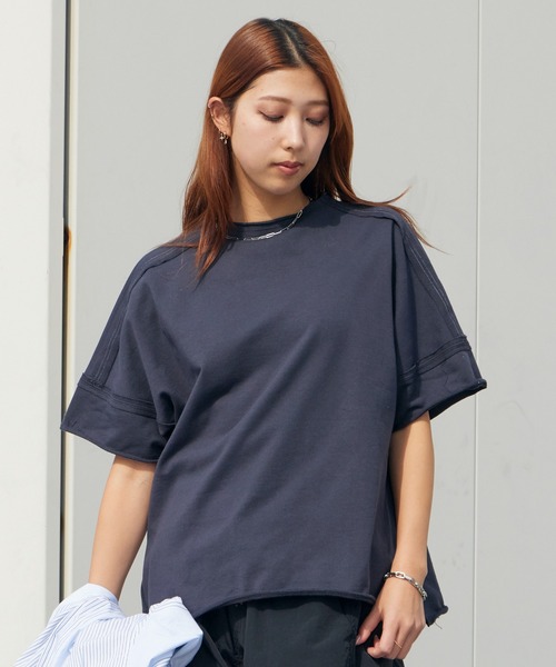 Garance et VioLette（ギャランスエトヴィオレット）の「Garance et VioLette/ギャランスエトヴィオレット カットオフスウェットTEE ハーフスリーブスウェット 秋 秋服 2026年秋冬（Tシャツ/カットソー・レディース・ベージュ/グレー/チャコール・FREE）」の18枚目の写真