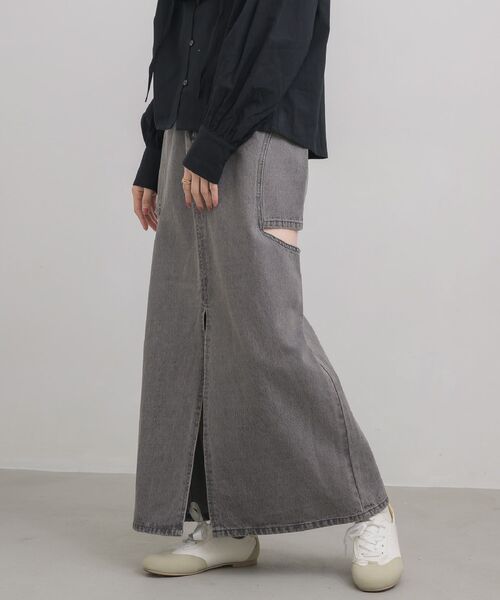 RETRO GIRL(レトロガール)の「スリットデザインデニムSK(デニムスカート・レディース・ブラック/ブルー・MEDIUM/LARGE)」の1枚目の写真