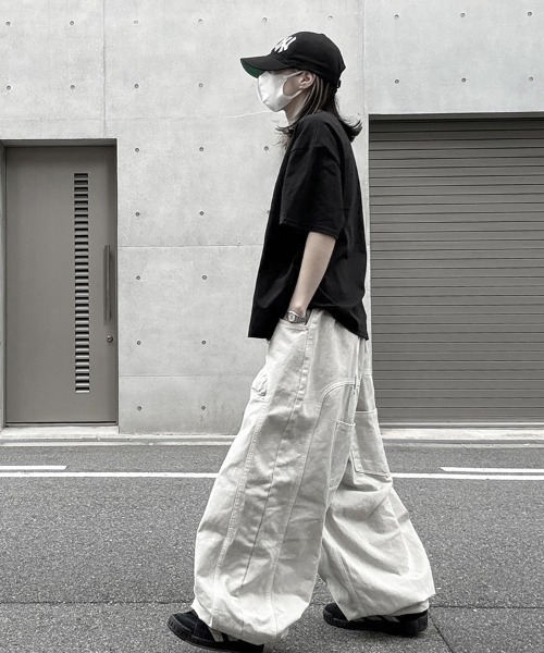 YACA(ヤーカ)の「Loose Denim Pigment PT/ルーズデニムピグメントパンツ【unisex item】(チノパンツ・レディース・チャコールグレー/ブラウン/アイボリー・FREE)」の10枚目の写真