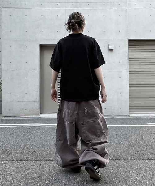 YACA(ヤーカ)の「Loose Denim Pigment PT/ルーズデニムピグメントパンツ【unisex item】(チノパンツ・レディース・チャコールグレー/ブラウン/アイボリー・FREE)」の19枚目の写真