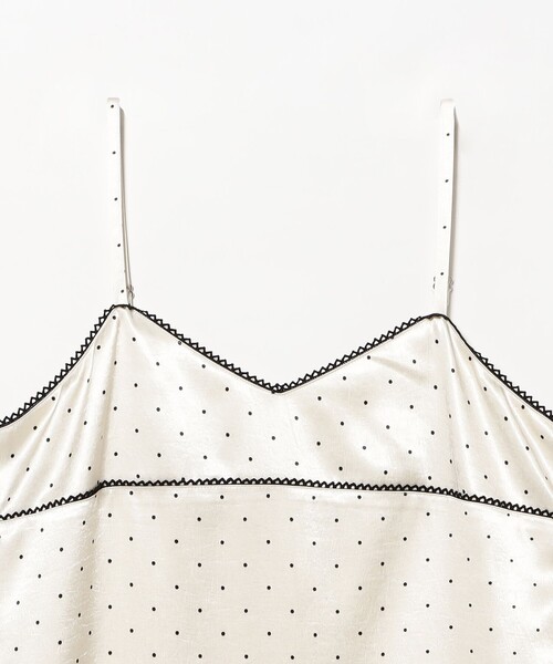 Ray BEAMS（レイビームス）の「サテン ドット キャミワンピース（ワンピース・レディース・ブラック/オフホワイト・1/0）」の17枚目の写真