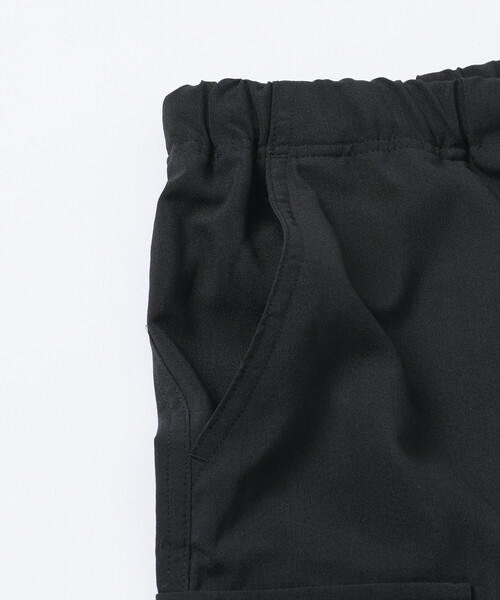 FREAK'S STORE(フリークスストア)の「限定展開 AiRide/エアライド ポケッタブル クライミングカーゴショーツ/吸水速乾/UVカット(カーゴパンツ・メンズ・オリーブ/チャコールグレー/ブラック・LARGE/MEDIUM/SMALL)」の13枚目の写真