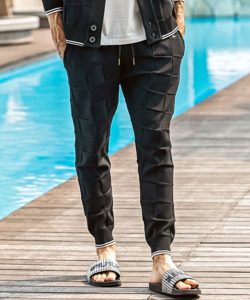 1PIU1UGUALE3 RELAX (ウノピゥウノウグァーレトレ リラックス)の「1PIU1UGUALE3 RELAX(ウノピゥウノウグァーレトレ リラックス)ブロックニット ロングパンツ(その他パンツ・メンズ・ホワイト/サックスブルー/ブラック・XL/L/M/S)」の9枚目の写真