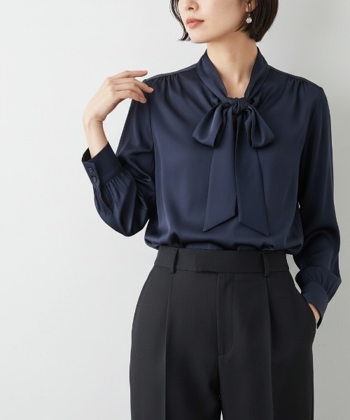 Perfect Suit FActory(パーフェクトスーツファクトリー)の「リボンギャザー ボウタイブラウス ブラック/グレー/ベージュ(Tシャツ/カットソー・レディース・ブラック/グレー/ベージュ・S/M/L)」の1枚目の写真