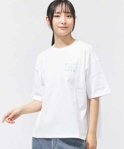 BILLABONG(ビラボン)の「【別注】ビラボン BILLABONG アウトドアカジュアル 半袖Tシャツ CLEAN LOGO LOOSE TEE ALPEN 限定コラボ(Tシャツ/カットソー・レディース・ブルー/ブラック/ホワイト・M/L)」の6枚目の写真