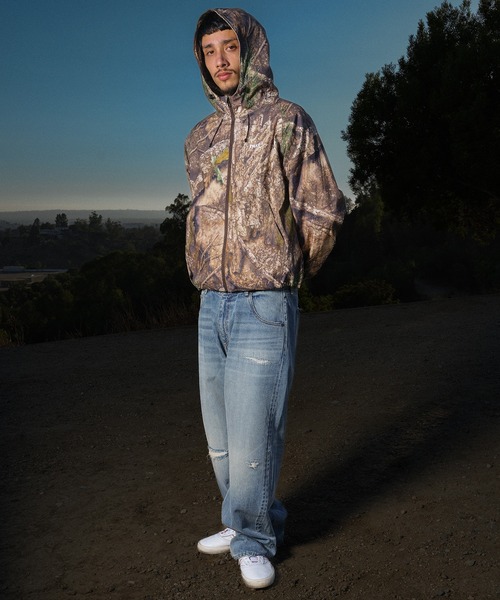 HUF(ハフ)の「EXPRESSION REPAIR DENIM PANT(デニムパンツ・メンズ・ブラック/ライトインディゴブルー・28/30/32/34/36)」の12枚目の写真