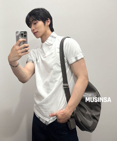 MUSINSA STANDARD（ムシンサスタンダード）の「カーブデニムパンツ（4色）（デニムパンツ・メンズ・クリーム/ライトインディゴブルー/ダークインディゴブルー/ブラック・30/33/34/36/38/40/42/29/28/27/26/31/32）」の17枚目の写真