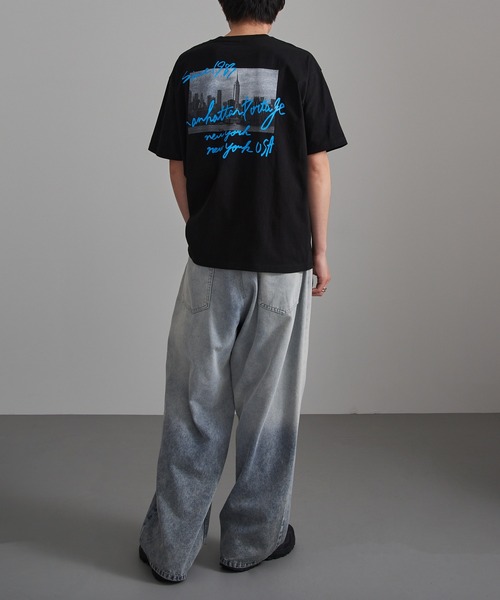 Manhattan Portage(マンハッタンポーテージ)の「【Manhattan Portage】別注 Manhattan Photo Tee /マンハッタンフォトTシャツ(Tシャツ/カットソー・レディース・ブラック/ホワイト/ブラウン・S/M/L)」の10枚目の写真