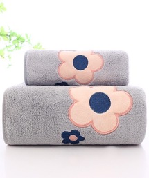 SHEPP（シープ）の「デイジーアップリケ ふんわり吸水タオル（タオル）」