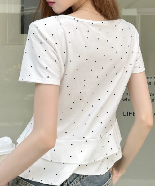 Ada.(エイダ)の「ドットデザイン フロントリボン付き Vネック 裾フリル半袖カットソー(Tシャツ/カットソー・レディース・グレー/ホワイト/ブラック・FREE)」の7枚目の写真