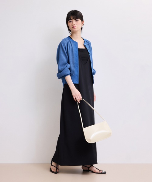 ADAM ET ROPE'(アダムエロペ)の「【WEB限定】メニーボタンリップルシアーカーディガン(カーディガン/ボレロ・レディース・ブラック/ホワイト/ブルー・FREE)」の10枚目の写真