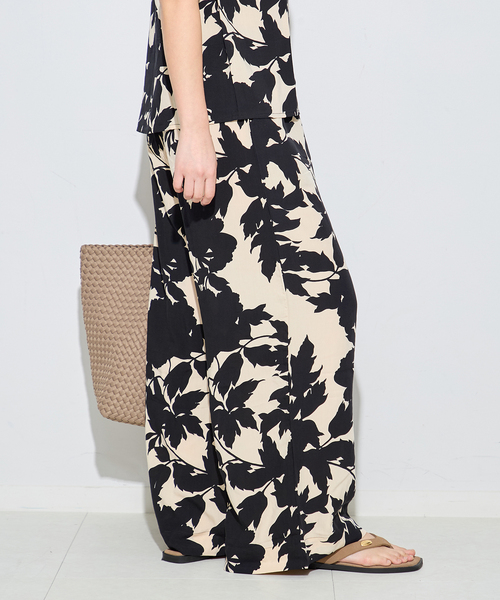 journal standard L'essage(ジャーナルスタンダードレサージュ)の「別注【LUSANA / ルサーナ】CICI PANTS:パンツ(その他パンツ・レディース・ブラック系その他/オートミール・X-SMALL/SMALL)」の11枚目の写真