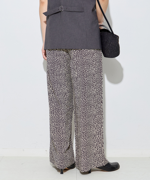 journal standard L'essage(ジャーナルスタンダードレサージュ)の「別注【LUSANA / ルサーナ】CICI PANTS:パンツ(その他パンツ・レディース・ブラック系その他/オートミール・X-SMALL/SMALL)」の16枚目の写真