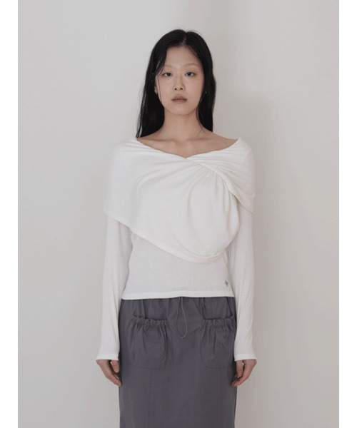 PEEVES PEEVES(フィブス フィブス)の「Drape Long Sleeve Top / White(Tシャツ/カットソー・レディース・その他・OS)」の1枚目の写真