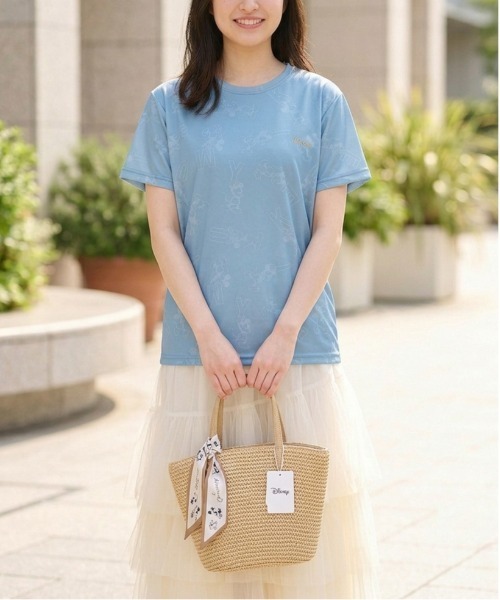 Disney(ディズニー)の「【DISNEY/ディズニー】胸ワンポイントキャラクター総柄DRYメッシュ半袖Tシャツ(吸水速乾)(Tシャツ/カットソー・レディース・ピンク/ホワイト/杢グレー/スカイブルー・LARGE/MEDIUM)」の1枚目の写真