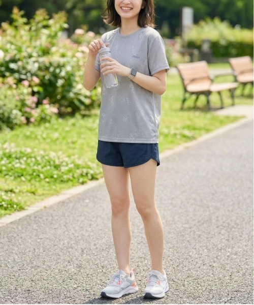 Disney(ディズニー)の「【DISNEY/ディズニー】胸ワンポイントキャラクター総柄DRYメッシュ半袖Tシャツ(吸水速乾)(Tシャツ/カットソー・レディース・ピンク/ホワイト/杢グレー/スカイブルー・LARGE/MEDIUM)」の17枚目の写真