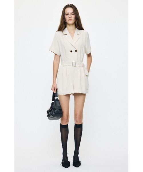 MOUSSY(マウジー)の「BELTED SHORT SLEEVE ジャンプスーツ(つなぎ/オールインワン・レディース・ブラウン/ベージュ/ブラック・1/2)」の6枚目の写真