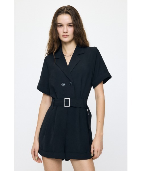 MOUSSY(マウジー)の「BELTED SHORT SLEEVE ジャンプスーツ(つなぎ/オールインワン・レディース・ブラウン/ベージュ/ブラック・1/2)」の17枚目の写真