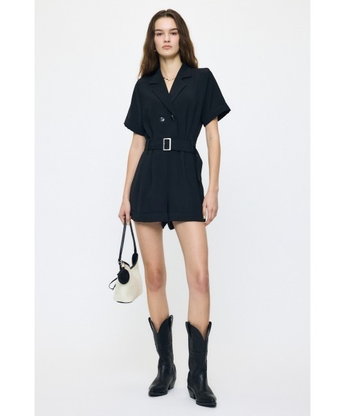 MOUSSY(マウジー)の「BELTED SHORT SLEEVE ジャンプスーツ(つなぎ/オールインワン・レディース・ブラウン/ベージュ/ブラック・1/2)」の18枚目の写真